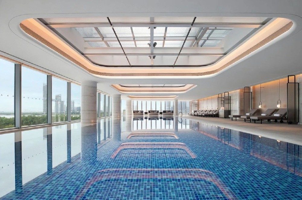 游泳池三集一體熱泵是什么？恒溫除濕空調原理一次講透！